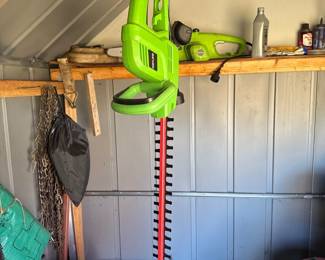 Cordless Hedge Trimmer