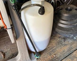 1 Gallon Sprayer