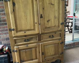 Great pine storage piece!