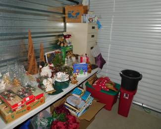 HOLIDAY ITEMS