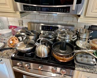 Tools of the Trade 4 pc pot, Revere ware pots with lids