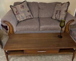 Mid century modern Broyhill -  saga - coffee table