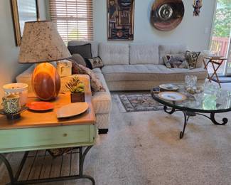 Great home decor all in like new condition