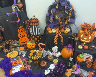 HUGE Lot For Halloween 