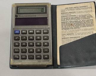 Texas Instruments 1766 Calculator  Works