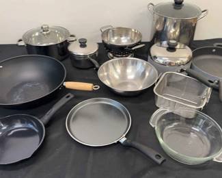 Pots And Pans Mixture 