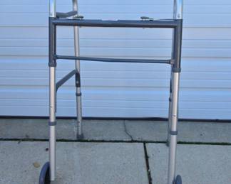 Walker With Wheels
