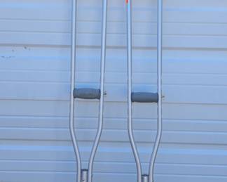 Pair Of Metal Crutches For Height 5ft2in To 5ft10in