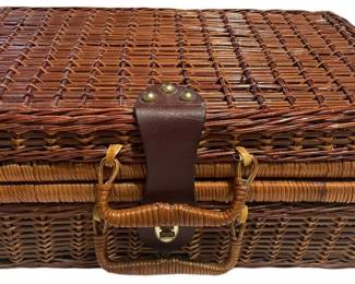 Vintage Wicker Picnic Basket 