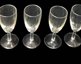 Set Of 8 Vintage Wine Glasses 