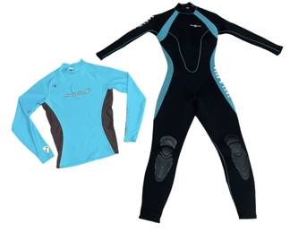 Aqualung Size Sm Wet Suit Shirt 