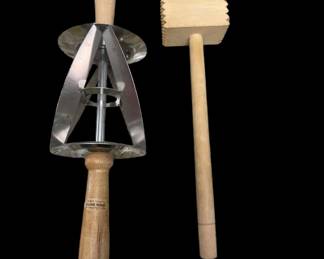 Wooden handle Lillian Vernon 