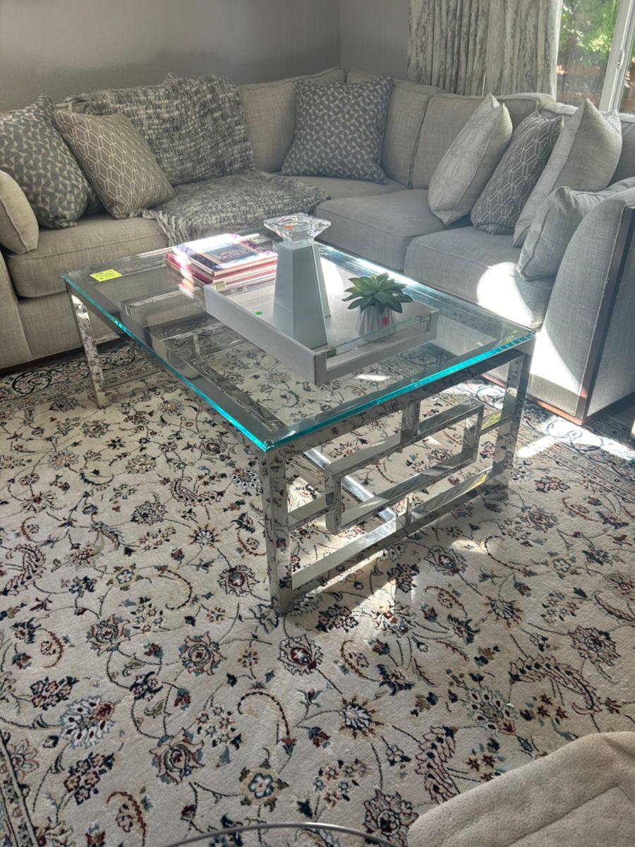 Lexington coffee table