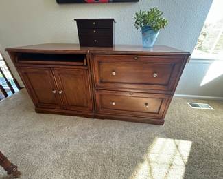 Quality wood file drawer, storage area and pull out for keyboard