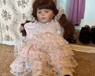 1989 Bradley's Collectibles "Melinda" 20" Doll