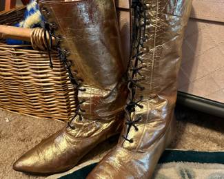  Luichiny Gold Leather Lace Up Calf Boots