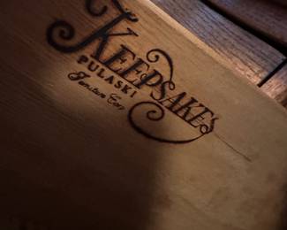 Pulaski Keepsakes Oak Bow Front Dresser