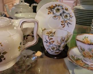 Royal Windsor "Blue Dust & Gold" Tea Cup & Saucer, Royal Albert "Yellow Tea Rose" Teacup & Saucer, Gold Buffet Royal Gallery Floral Teapot