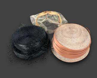#76 • 3 Vintage Hats
LUX.BID