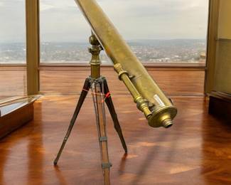 #104 • LARGE 1800's A. Bardou & Son, Paris Brass Telescope - Late 1800's
LUX.BID
