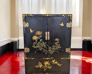 #129 • Chinese Black Lacquered Armoire
LUX.BID