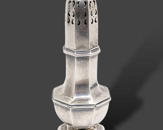 #67 • Maurice Freeman Sterling Muffineer - Sugar Shaker
LUX.BID