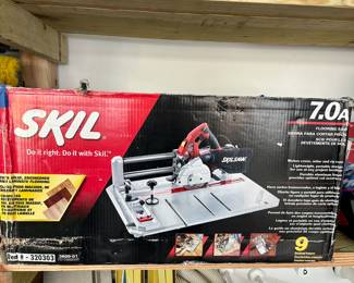 SKIL flooring saw