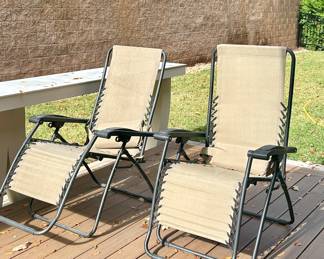 Zero gravity outdoor patio chairs