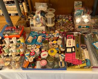 Lots of sewing supplies 