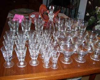 VTG. SCANDANAVIAN TRAPPED BUBBLE STEM BARWARE AND DECANTER