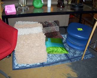 BLACK METAL/GLASS SOFA TABLE - DECORATIVE PILLOWS - VTG. SEAT CUSHIONS