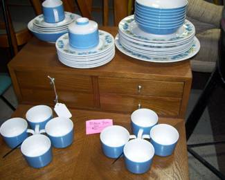 MIKASA JAPAN DINNERWARE