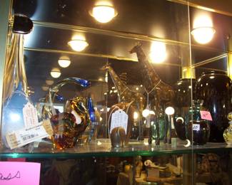 VARIETY OF ART GLASS