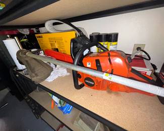 Echo chainsaw 