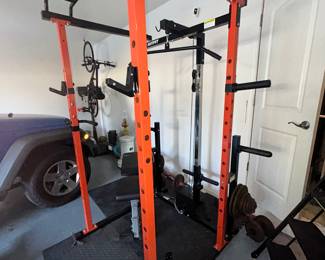 Weightlifting rack