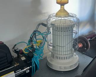 Kerosene heater 