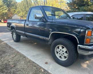 1989 Chevy 4x4 pickup 