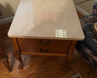 End table, marble top with drawer.
Height 22, width 20, depth 28