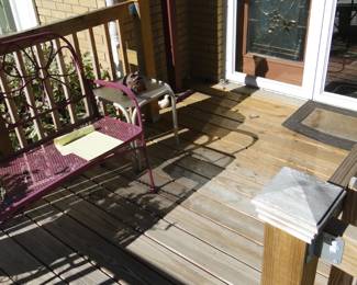 Entrance ramp with large deck area