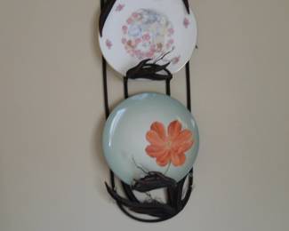 Plate holder with two plates