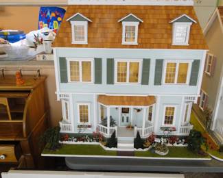 The colonial next door