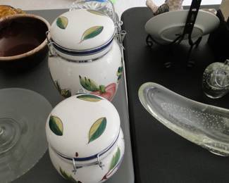 Lots of great items for the kitchen and the home