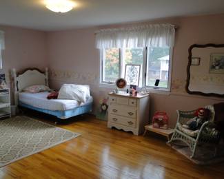 If your looking for some great furniture for a girls room, we got you!!