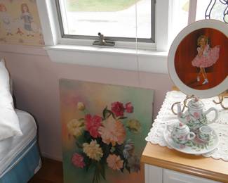 Painting and other decorative home accessories