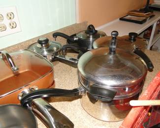 Cooking and stewing and sauteeing