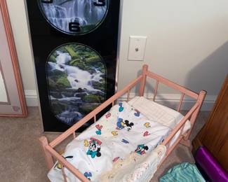 80s waterfall clock