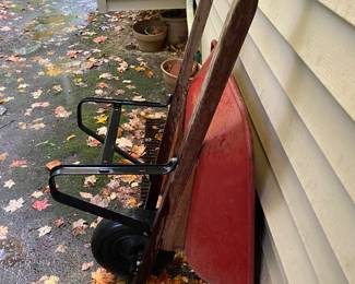 Wheelbarrow