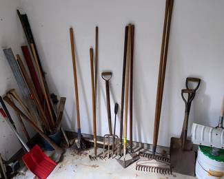 Yard tools