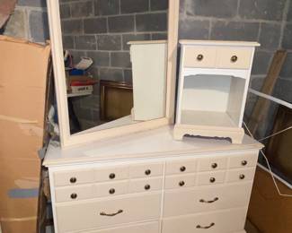 Matching Dresser, nightstand and mirror 