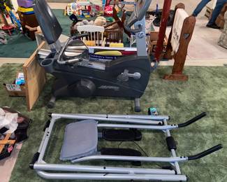 Exercise equipment 